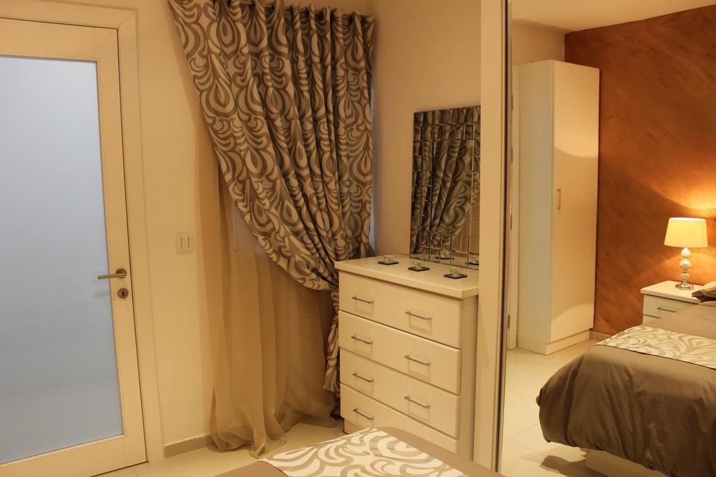 St. Elmo Apartments Valletta Ngoại thất bức ảnh